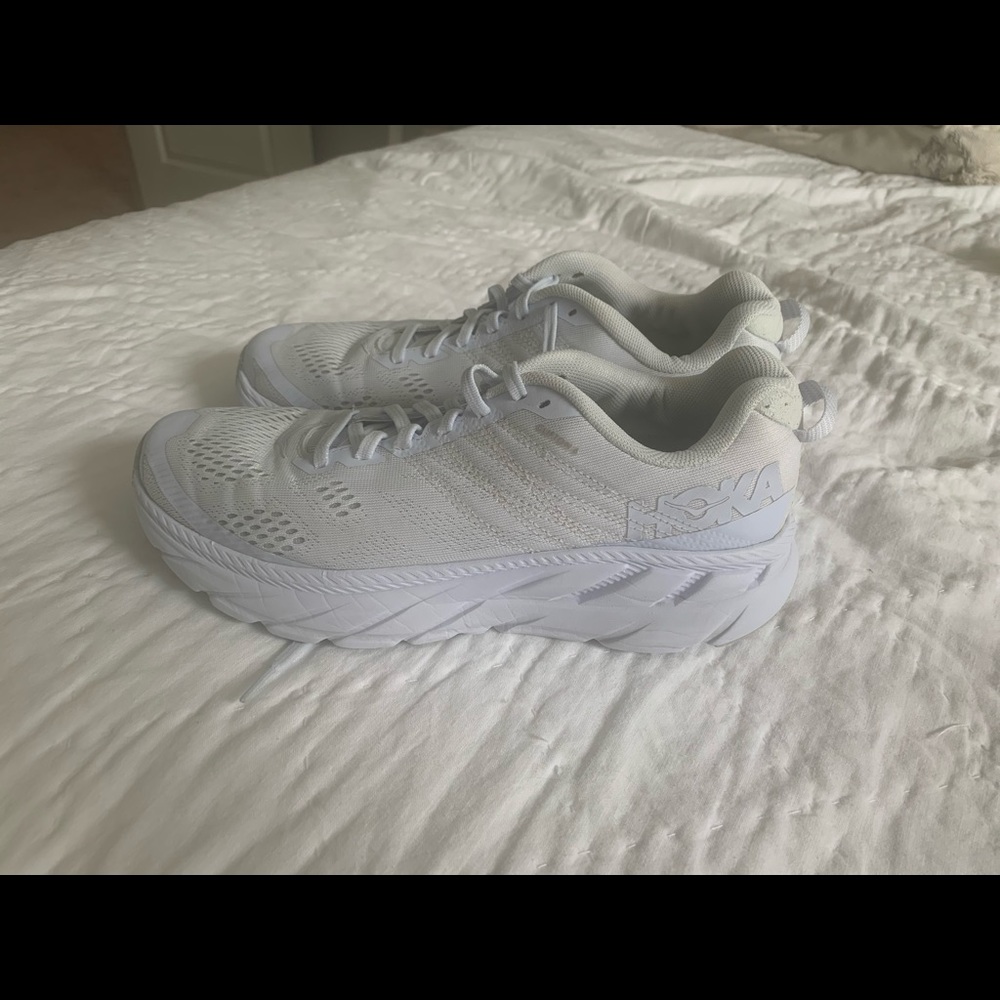 HOKA Clifton 6